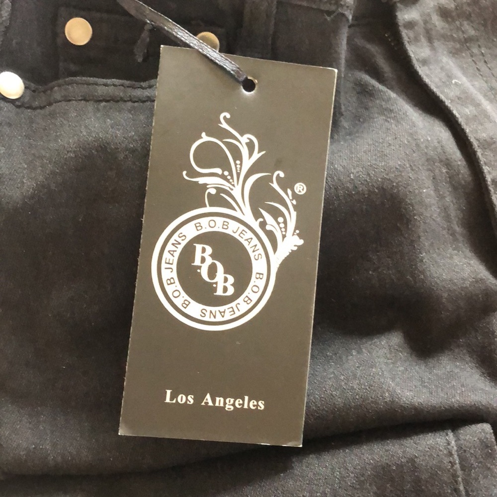 Jeans - Picture 3 of 3